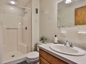 804 Reynolds Dr 804, Saugus MA 01906
