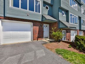 804 Reynolds Dr 804, Saugus MA 01906
