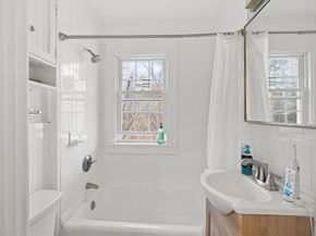 801 Granite St, Braintree MA 02184