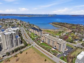 64 Broad Reach 212, Weymouth MA 02191