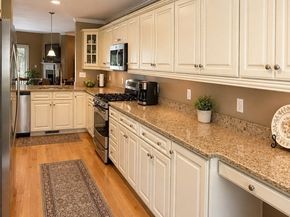 877 Auburnville Way H7, Whitman MA 02382