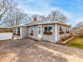 10 Sunset Ave, Wareham MA 02346