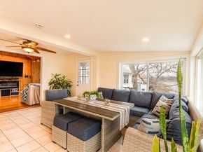 10 Sunset Ave, Wareham MA 02346