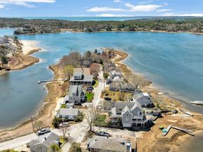 10 Sunset Ave, Wareham MA 02346