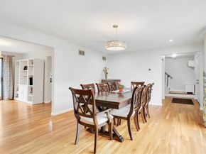 6 Flanagan Dr, Framingham MA 01701