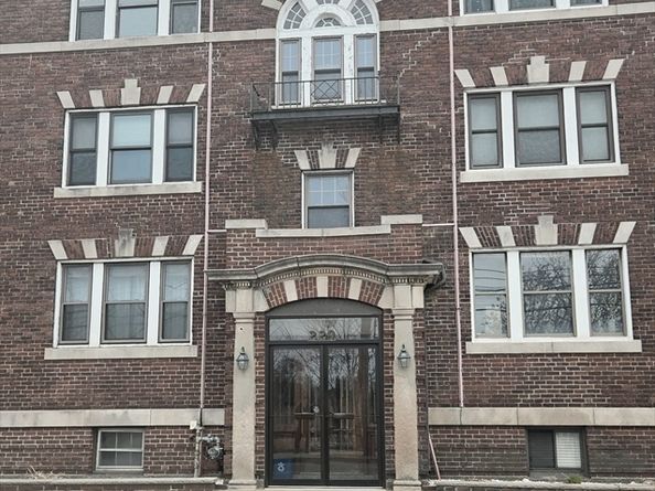 229 Washington Ave 3A, Winthrop MA 02152