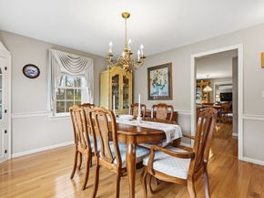 32 Dolly Dr, Worcester MA 01604