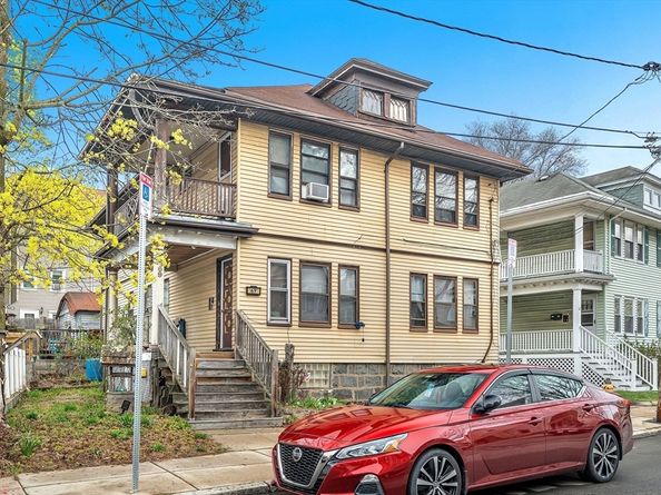 69 Glendale St, Boston MA 02125