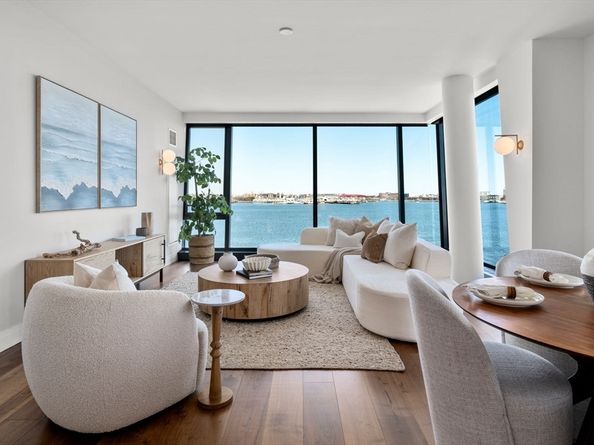 300 Pier 4 Blvd 6D, Boston MA 02110