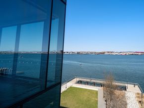 300 Pier 4 Blvd 6D, Boston MA 02110