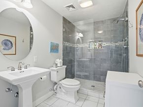 10 Loring Ave, Kingston MA 02364
