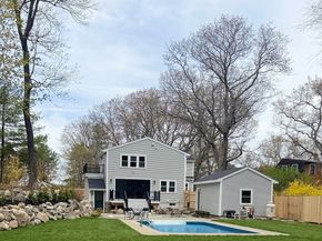 30 Oakridge Ave, Natick MA 01760