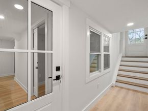30 Oakridge Ave, Natick MA 01760