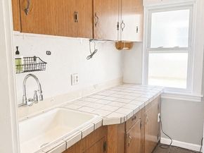 97 Plimpton, Southbridge MA 01550