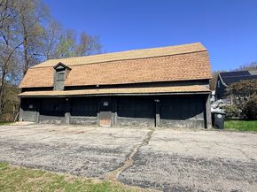 97 Plimpton, Southbridge MA 01550