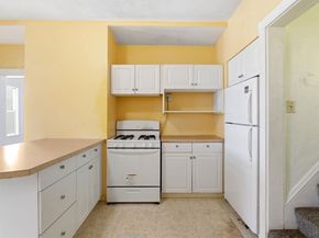 65 Derby St, Somerville MA 02145