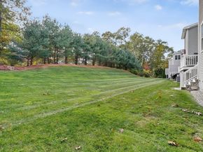 13 Leah Way 13, Andover MA 01810