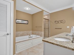 13 Leah Way 13, Andover MA 01810