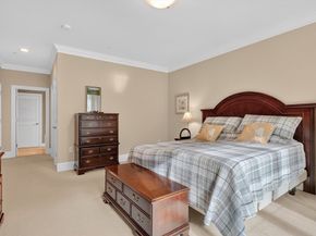 13 Leah Way 13, Andover MA 01810