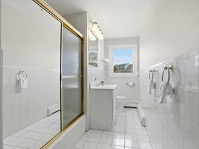 175 Mallard Way, Waltham MA 02452