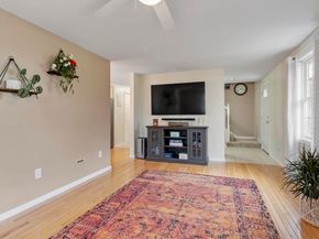 19 Fieldstone Dr, Gardner MA 01440
