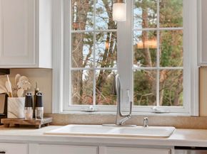 19 Fieldstone Dr, Gardner MA 01440