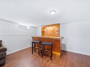 16 Monterey Dr, Leicester MA 01611