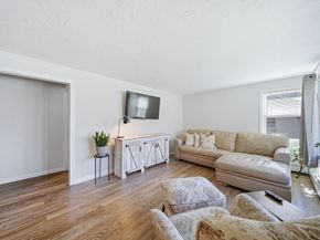16 Monterey Dr, Leicester MA 01611