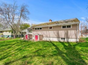 14 Wilson Rd, Wakefield MA 01880