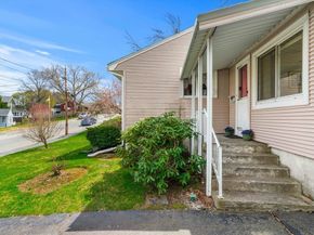 14 Wilson Rd, Wakefield MA 01880