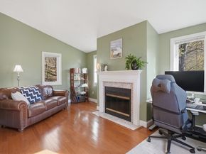 31 Blithewood Avenue 701, Worcester MA 01604