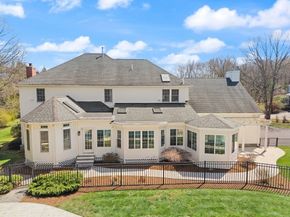 7 Dry Pond Rd, Sharon MA 02067