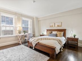 50 Commonwealth Avenue 404, Boston MA 02116