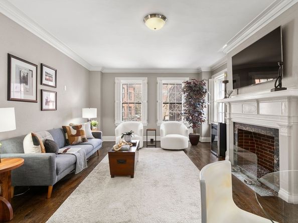 50 Commonwealth Avenue 404, Boston MA 02116