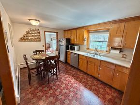 54 River St, Billerica MA 01821