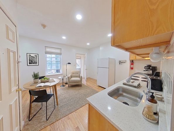 74 Tyler St C, Boston MA 02111