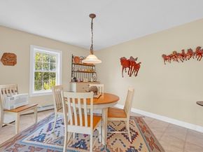 7 Kittredge Rd, North Brookfield MA 01535
