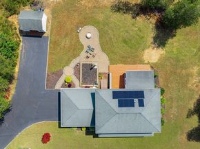 7 Kittredge Rd, North Brookfield MA 01535