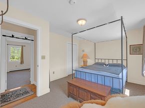 7 Kittredge Rd, North Brookfield MA 01535