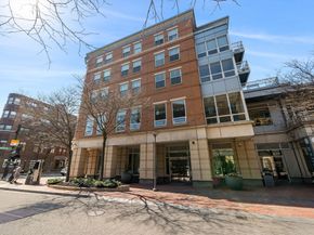 2 Battery Wharf 2501, Boston MA 02110
