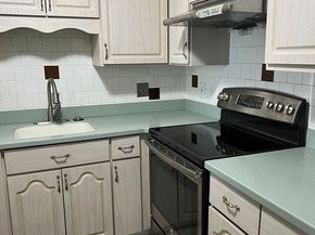 5 Woodsum Dr 5, Braintree MA 02184