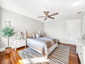 50 Lancaster Ter 4, Brookline MA 02446