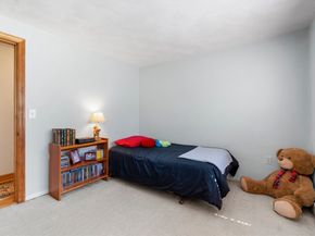 137 Catamount Rd, Tewksbury MA 01876