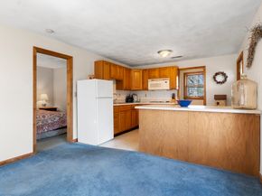 137 Catamount Rd, Tewksbury MA 01876