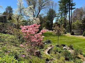 39 Kings Grant Rd, Weston MA 02493