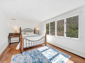 39 Kings Grant Rd, Weston MA 02493
