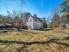 39 Kings Grant Rd, Weston MA 02493