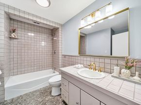 39 Kings Grant Rd, Weston MA 02493