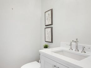 35 Littles Point Road S201, Swampscott MA 01907