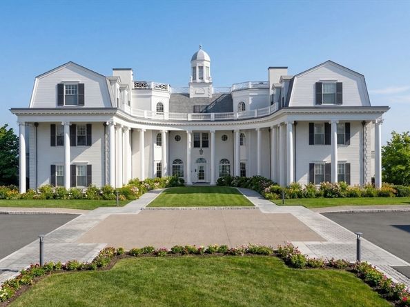 35 Littles Point Road S201, Swampscott MA 01907